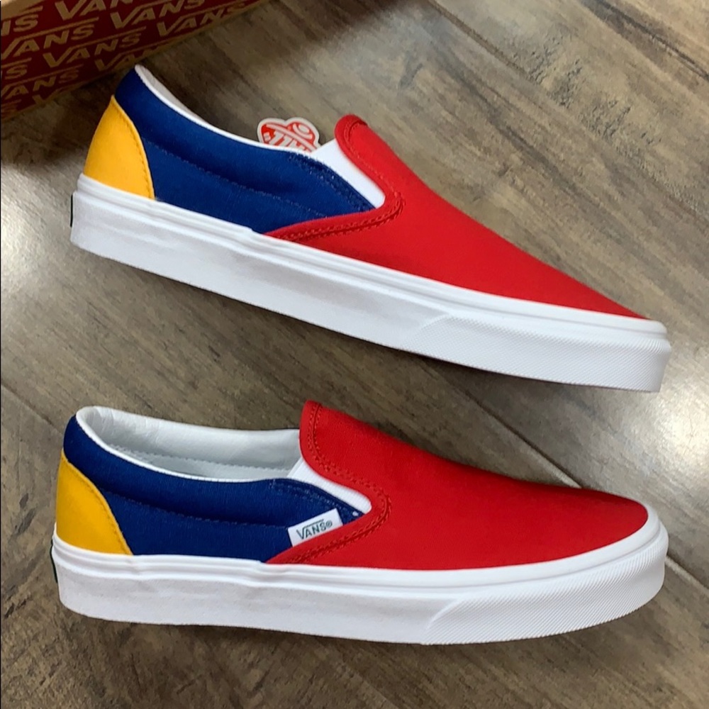 • VANS CLASSIC SLIP ON VANS YACHT CLUB RED/Blue men’ - Picture 15 of 16